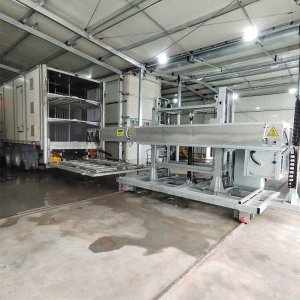 車(chē)廂內部自動(dòng)清洗設備